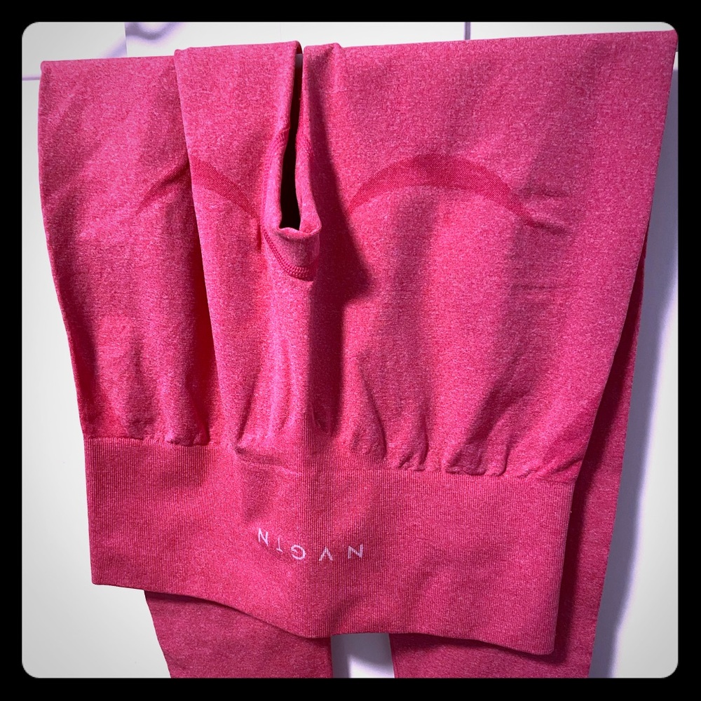 NVGTN leggings